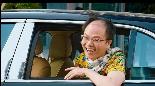 海口警方通报：郑某某挑选演员期间猥亵未成年女性，已刑拘