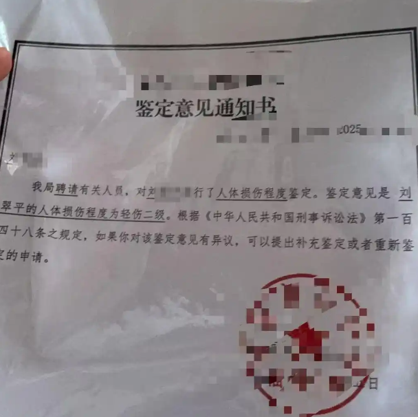女子称在深圳一公司面试时遭殴打致腰椎骨折，警方：已对涉案人员采取强制措施